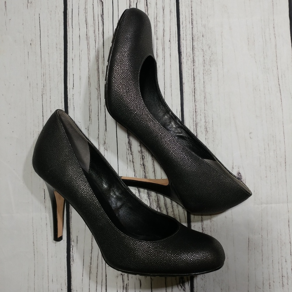 Cole Haan Nike air pumps in gunmetal size 9